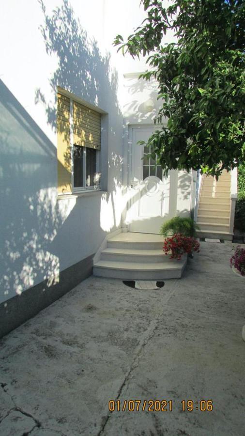 Apartment Tomy Trogir Ngoại thất bức ảnh