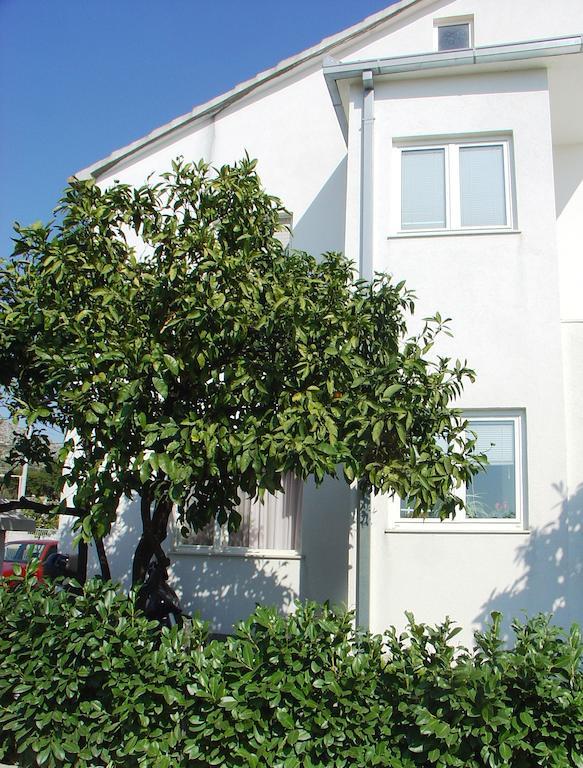 Apartment Tomy Trogir Ngoại thất bức ảnh